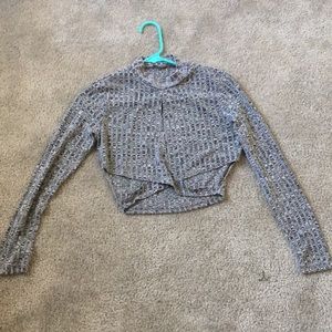 Long Sleeve Key Hole Crop top